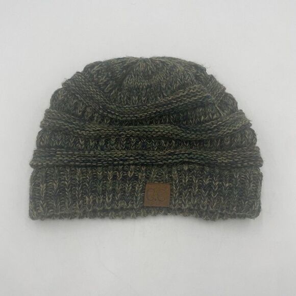 C.C. Green Knitted Beanie Hat Winter - Picture 1 of 3